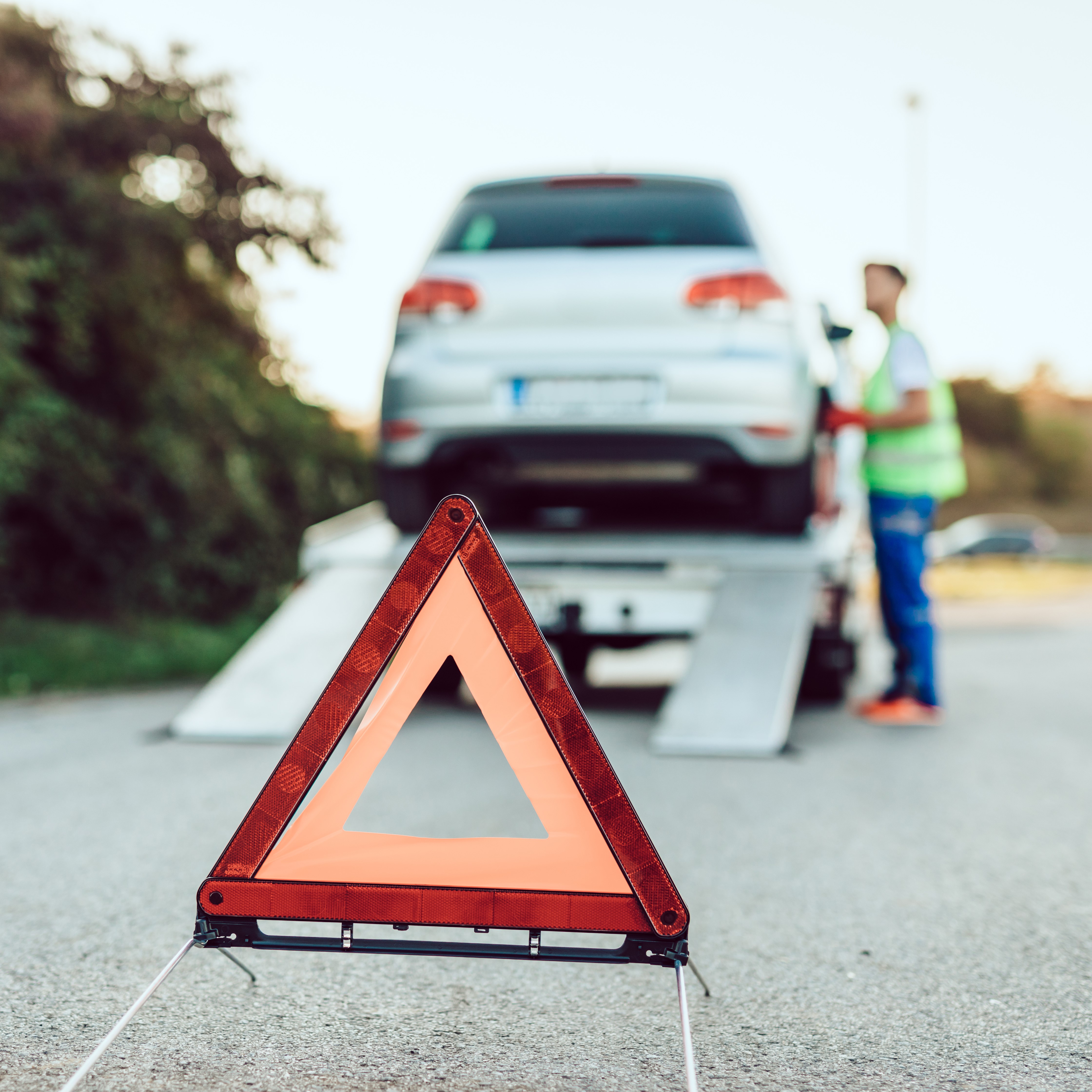 Confusion Over “Slow Down, Move Over” Laws Puts Roadside Responders at Risk