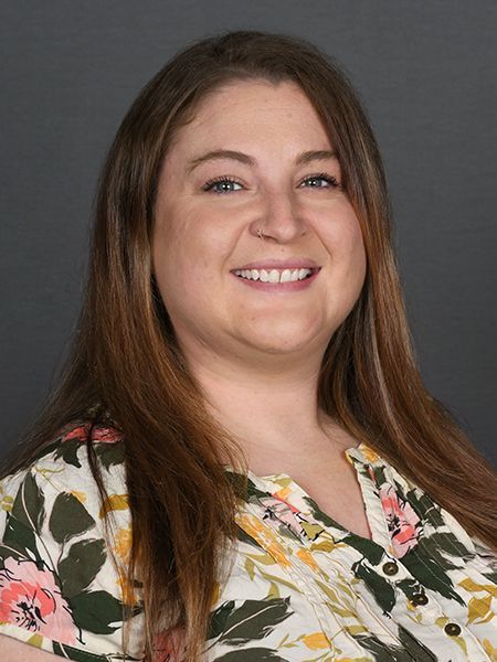 professional portrait of Stephanie Fiordesilo